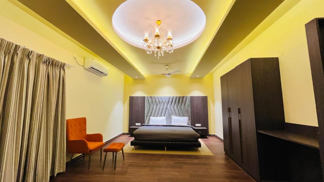 Sargawa The Palace Resort Ambikapur Exterior foto
